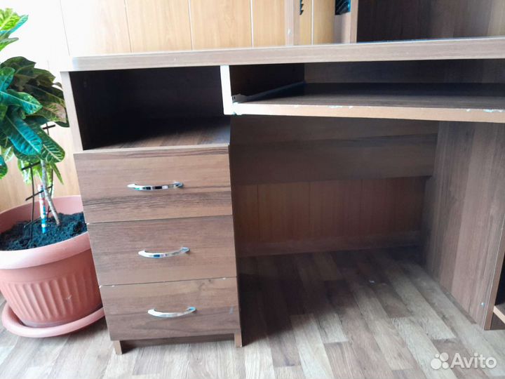 Компьютерный стол бу