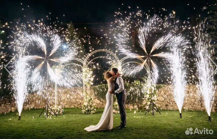 Тяжелый дым на свадьбу. Холодные фонтаны