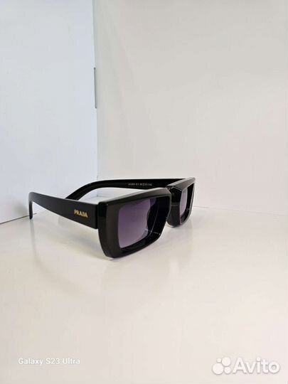 Солнцезащитные очки