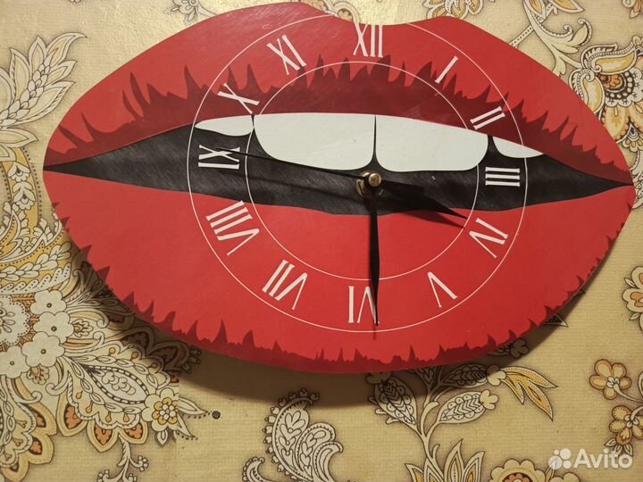 Настенные часы