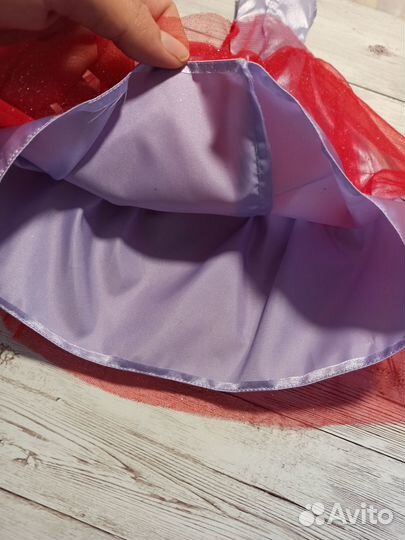 Платье для кукол формата Барби