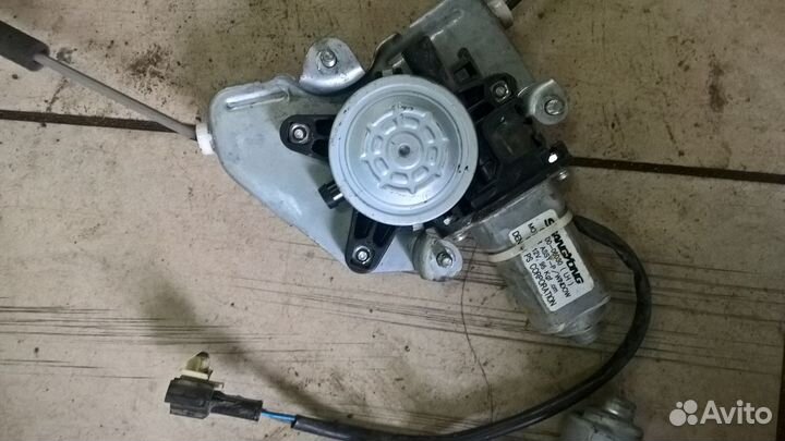 Мотор стеклоподъёмника левой правый двери Rexton