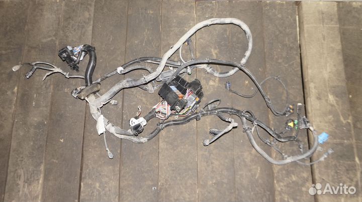 Проводка - коса подкапотная LADA Vesta
