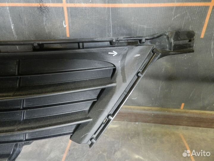 Решетка бампера переднего - Toyota RAV 4