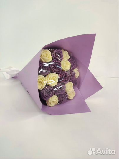 Розы из Белого Шоколада - 19 шт в Букете