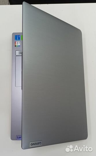 Новый игровой ноутбук Lenovo 2023 года