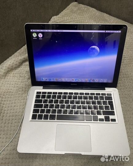 Apple MacBook 2008