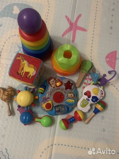 Музыкальные игрушки для малышей пакетом