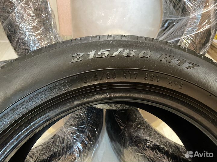 Pirelli Scorpion Verde All Season 215/60 R17 96V