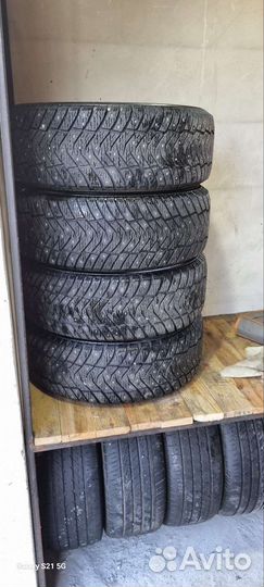 Yokohama Ice Guard IG65 205/55 R16