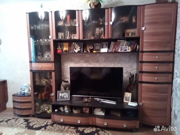 Стенка в гостиную бу