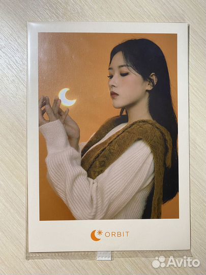 Открытка Оливия loona Orbit 3.0