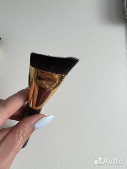 Кисти Estee Lauder