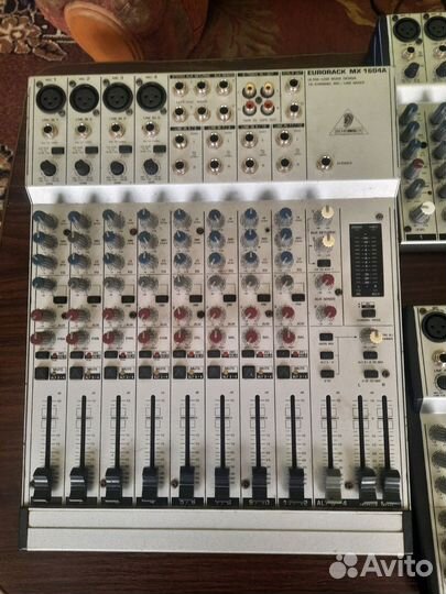 Микшерные пульты behringer