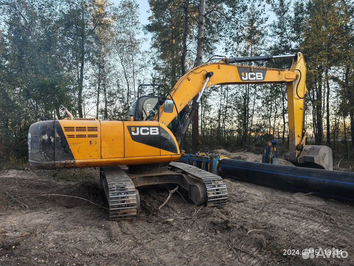 Гусеничный экскаватор JCB JS 200NLC T2, 2013