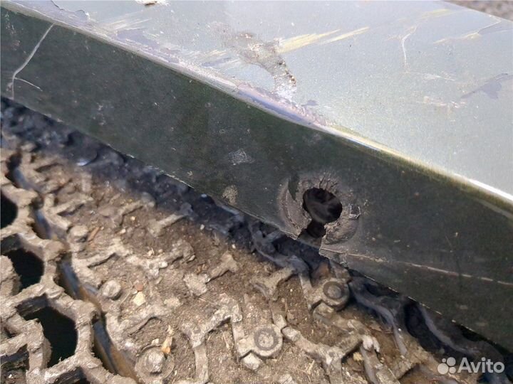 Молдинг крыла Jeep Commander, 2006