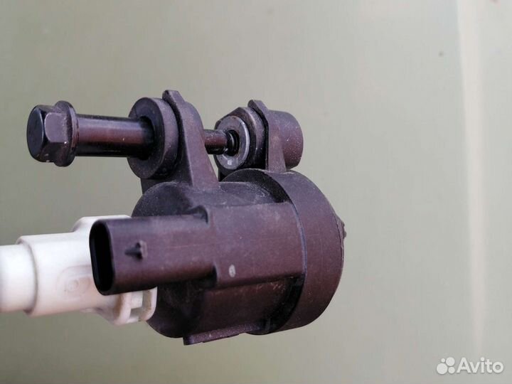 Впускной коллектор двигателя Дэу Джентра