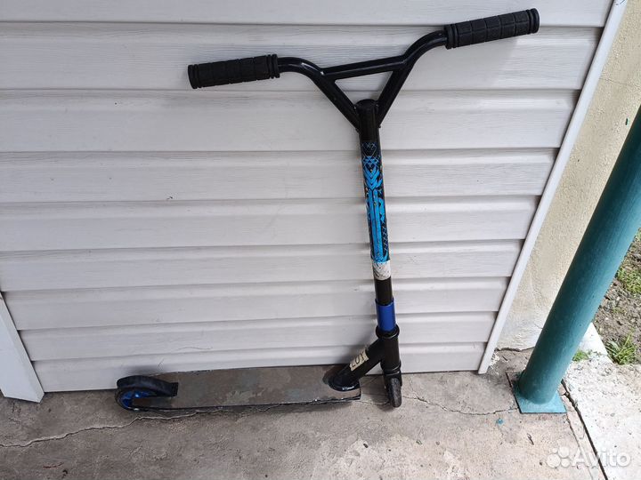 Трюковой самокат