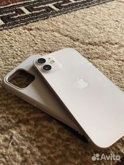 Телефон iPhone 12mini 64gd