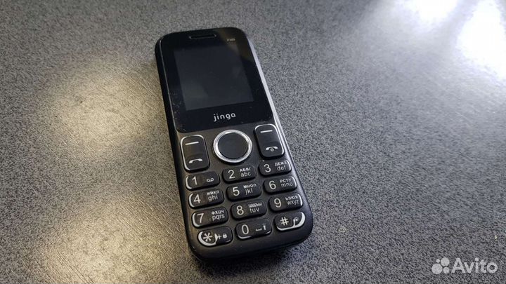 Мобильный телефон