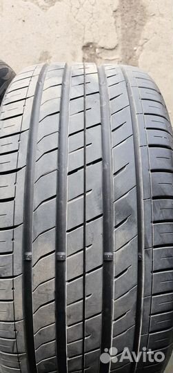 Nexen N'Fera SU1 245/45 R20 и 275/40 R20