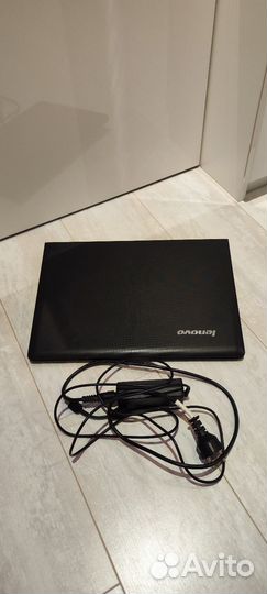 Ноутбук lenovo