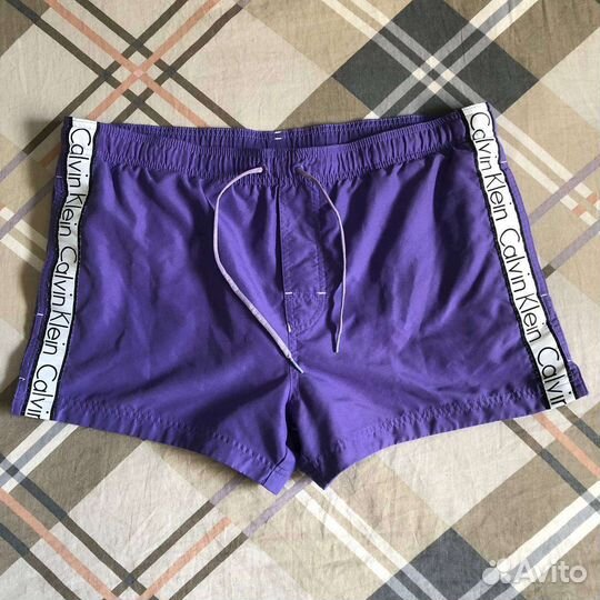 Шорты Calvin Klein с лампасами