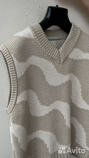 Жилет reserved RE.design