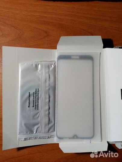 Новое защитное стекло закаленное