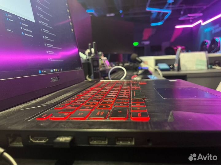 Игровой ноутбук asus tuf gaming I7-8750 GTX 1060