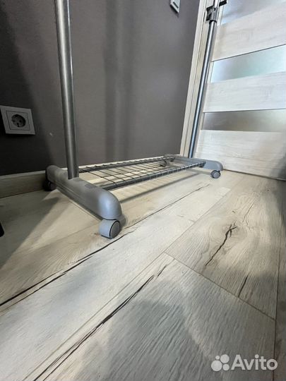 Вешалина для одежды