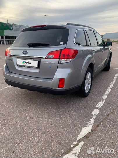 Subaru Outback 2.5 CVT, 2010, 216 000 км