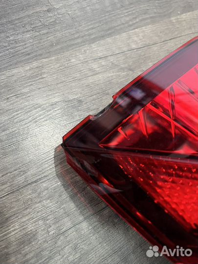 Фонарь задний левый skoda rapid 2021