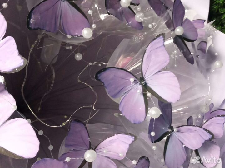 Букет из бабочек светящийся