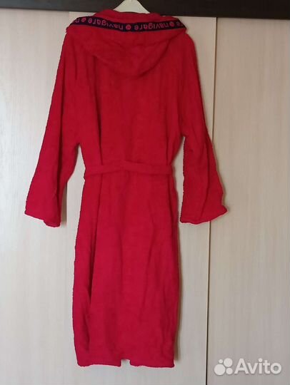 Мужской махровый халат с капюшоном