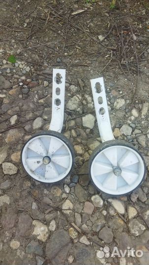 Боковые колёса для детского велосипеда