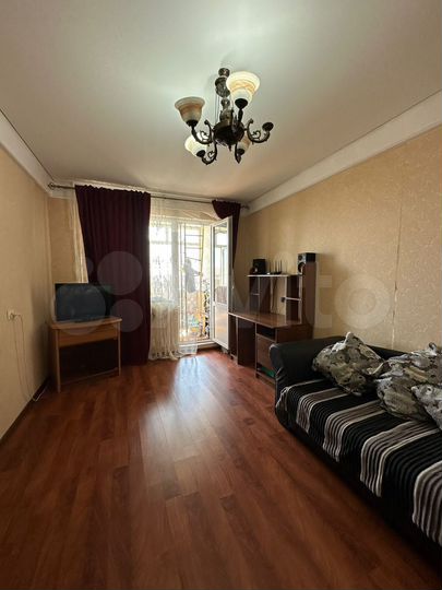 2-к. квартира, 55 м², 9/10 эт.