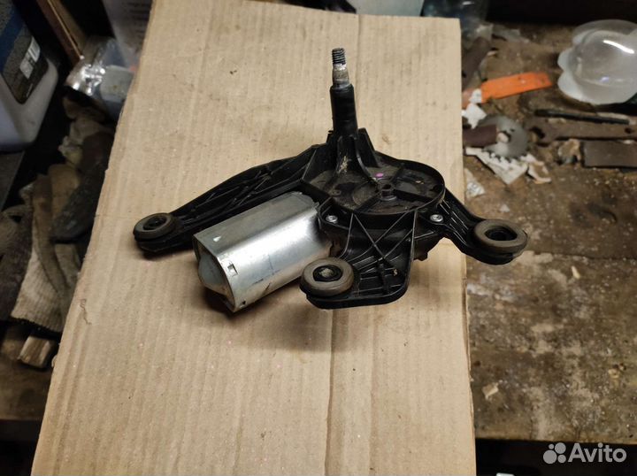 Моторчик стеклоочистителя задний Ситроен с4