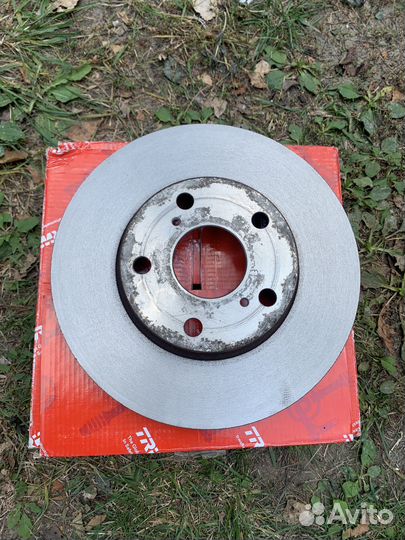 Тормозные диски на toyota corolla 180