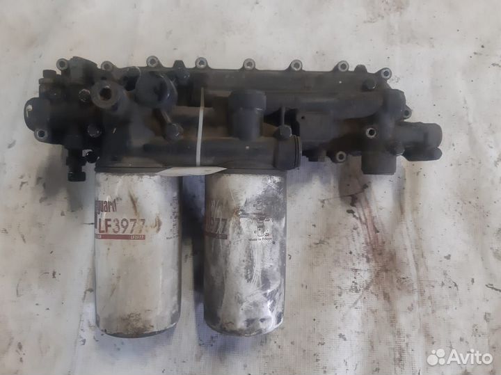 Корпус масляного фильтра с теплообменником Iveco