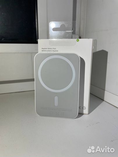 Зарядка для iPhone PowerBank 5000mAh
