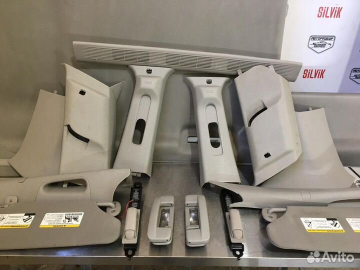 Обшивка потолка Jeep Grand Cherokee WK3 2008