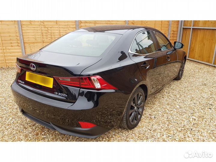 В разборе lexus is 250 - 2014год