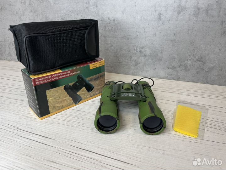 Бинокль хаки новый