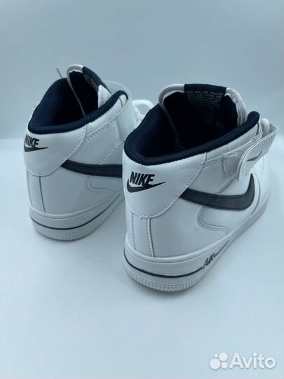 Кроссовки nike. Новые