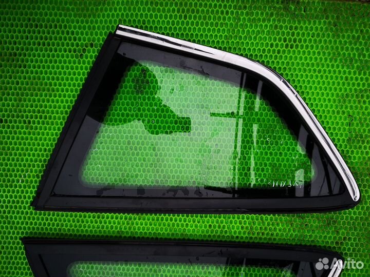 Форточка задняя для Ford Kuga 2012-2019