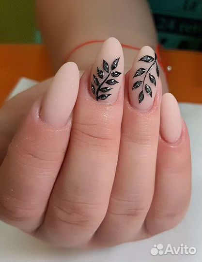 Мастер маникюра