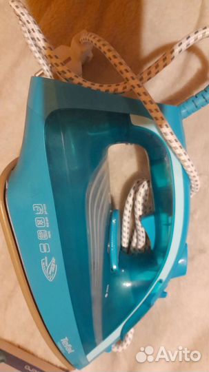 Утюг tefal новый FV1846E0