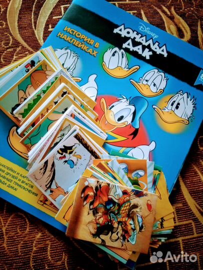 Panini Дональд Дак 85 лет. История в наклейках