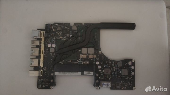 Материнская плата MacBook 13